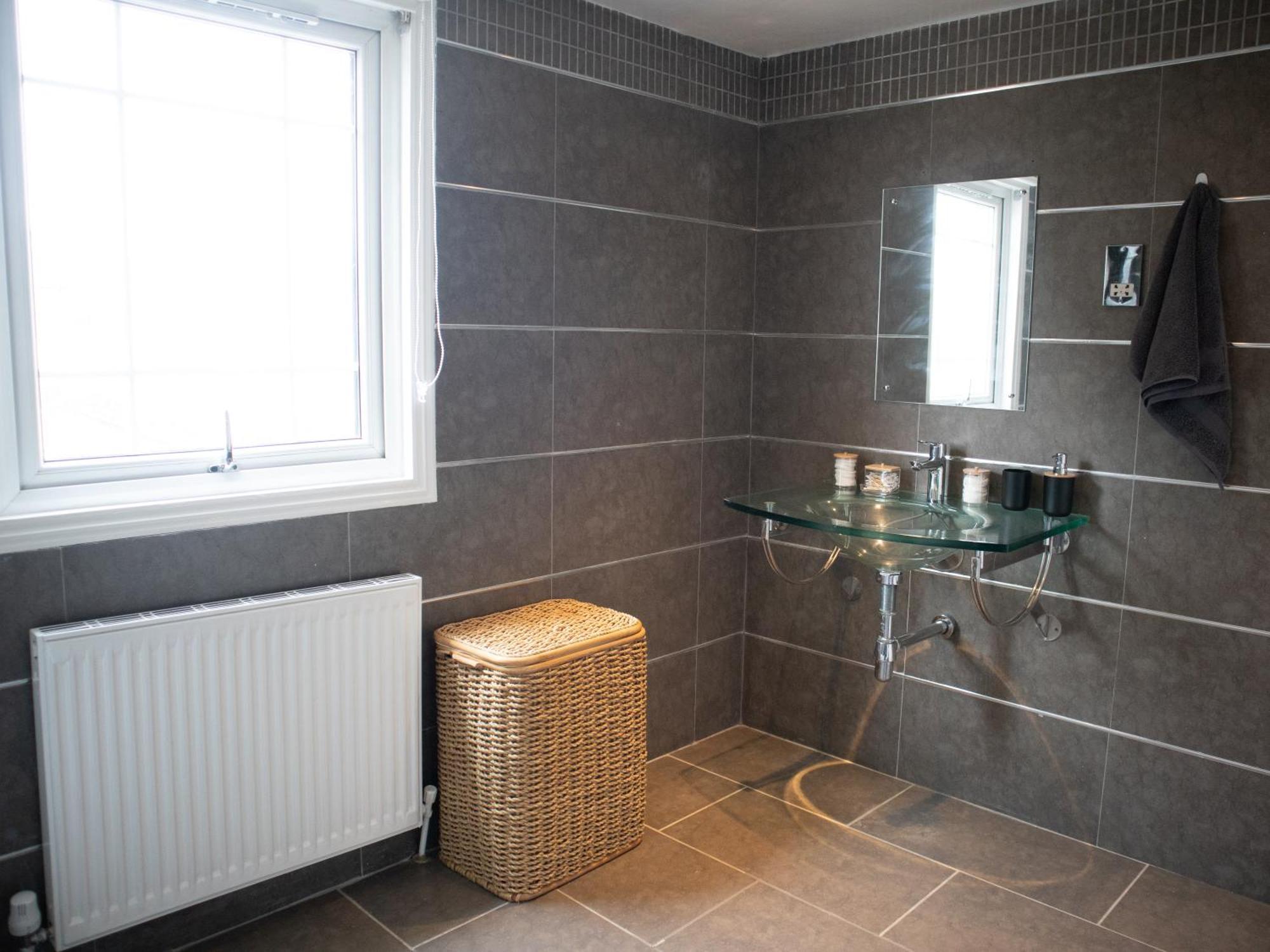 דירות קרוידון Bright Private Terrace - Free Private Parking - Tv - Wifi - Netflix מראה חיצוני תמונה